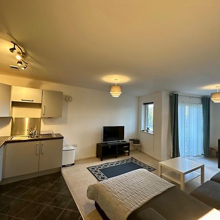 Etihad Fc 2Br Apartment With Water View 曼彻斯特 外观 照片