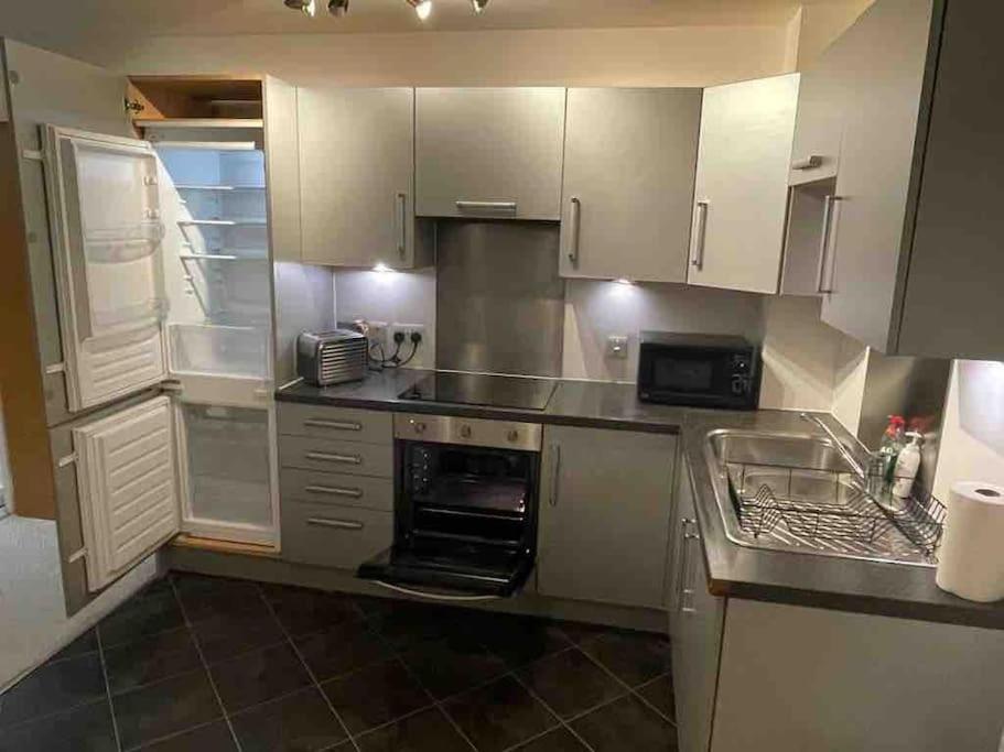 Etihad Fc 2Br Apartment With Water View 曼彻斯特 外观 照片