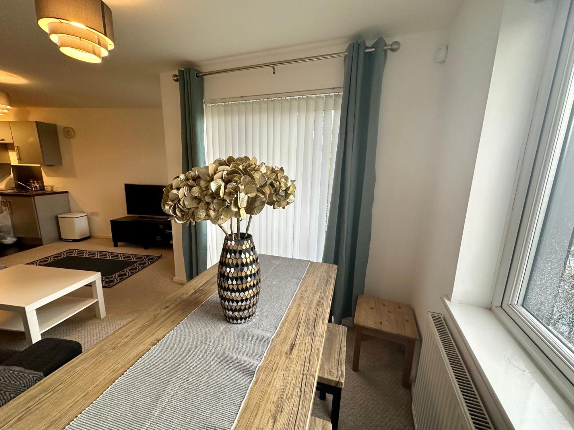 Etihad Fc 2Br Apartment With Water View 曼彻斯特 外观 照片